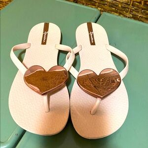 NWOB Ipanema PINK Wave Heart Flip Flop 8